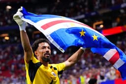 Meet Vozinha: Cape Verde's 40-Year-Old Goalkeeper Stuns Meet Vozinha: Cape Verde's 40-Year-Old Goalkeeper Stuns