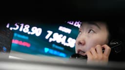Wall Street Tech Stock Selloff Continues as S&P 500 Wall Street Tech Stock Selloff Continues as S&P 500