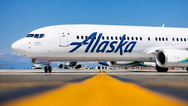 Alaska Airlines Emergency: 197 Planes Suspended Following Startling Mid-Air Incident on New Aircraft Baffles Aviation Experts - People News Time